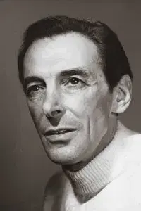 Desmond Walter-Ellis