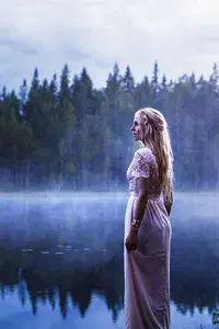 Nature's fairy - always connected