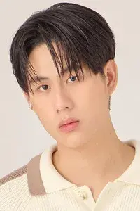 Thanawin Pholcharoenrat