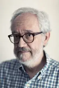 Emilio Martínez Lázaro